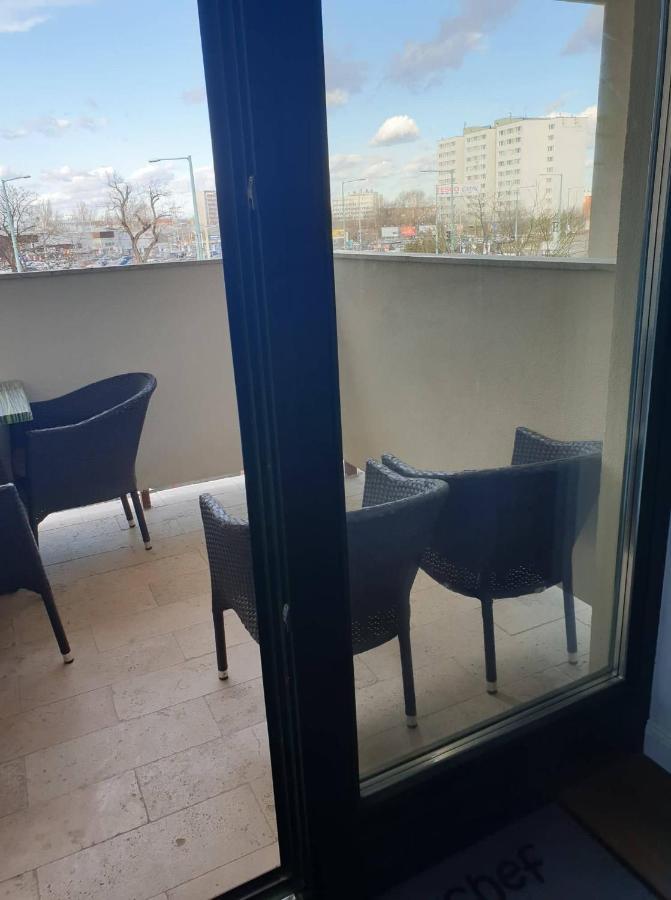 Ejjeli Bagoly Etterem Es Panzio B&B *